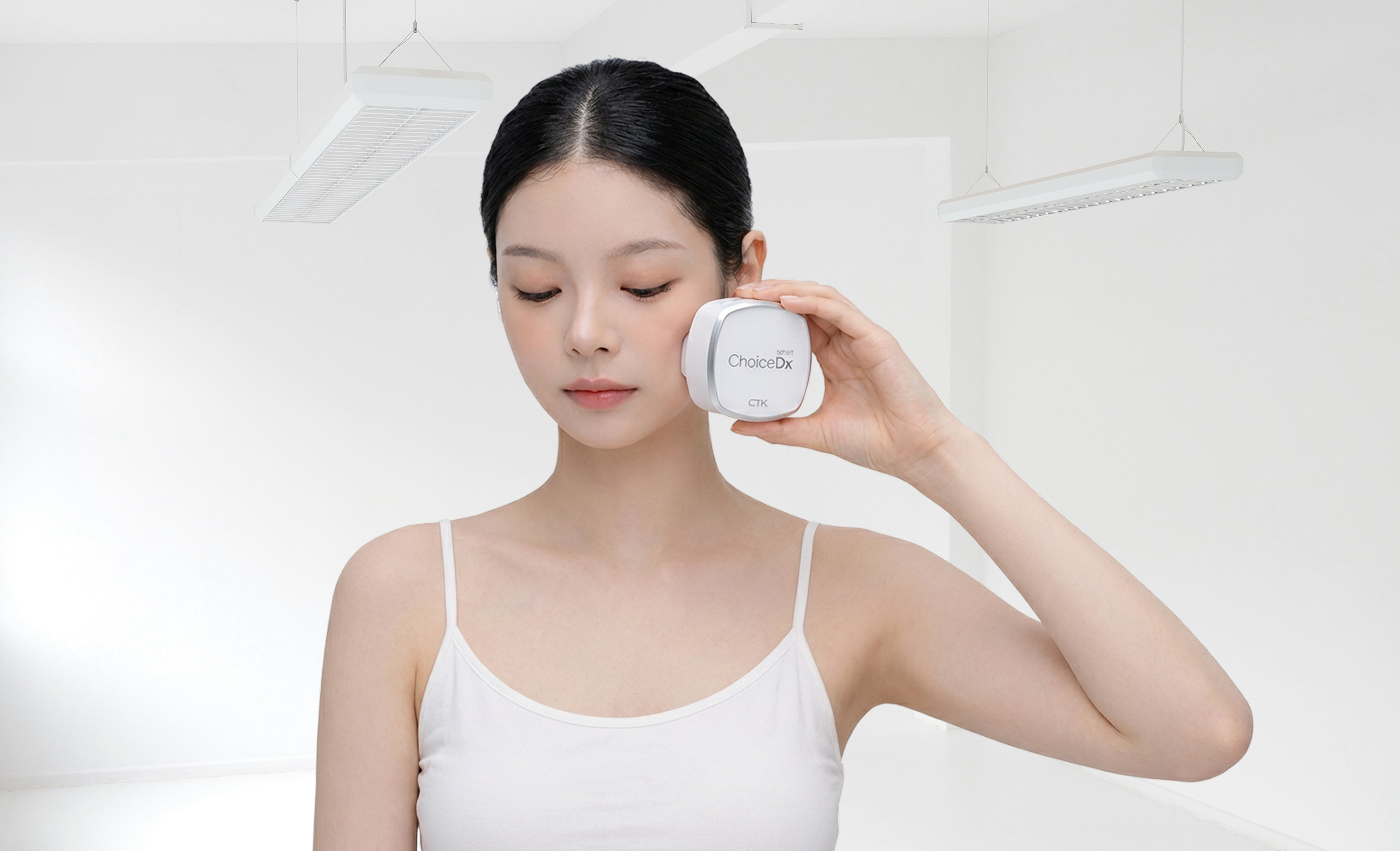 ChoiceDx는 피부·두피·모발 데이터를 매장 상담과 맞춤형 추천으로 연결하는 통합 진단 경험을 지향합니다.